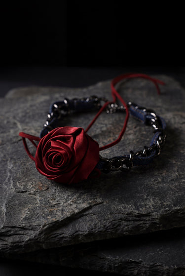 Gothic Rose Choker Necklace, Red Satin Flower Necklace, Dark Romantic Chain Choker, Victorian Goth Jewelry, Coquette Alt Gift